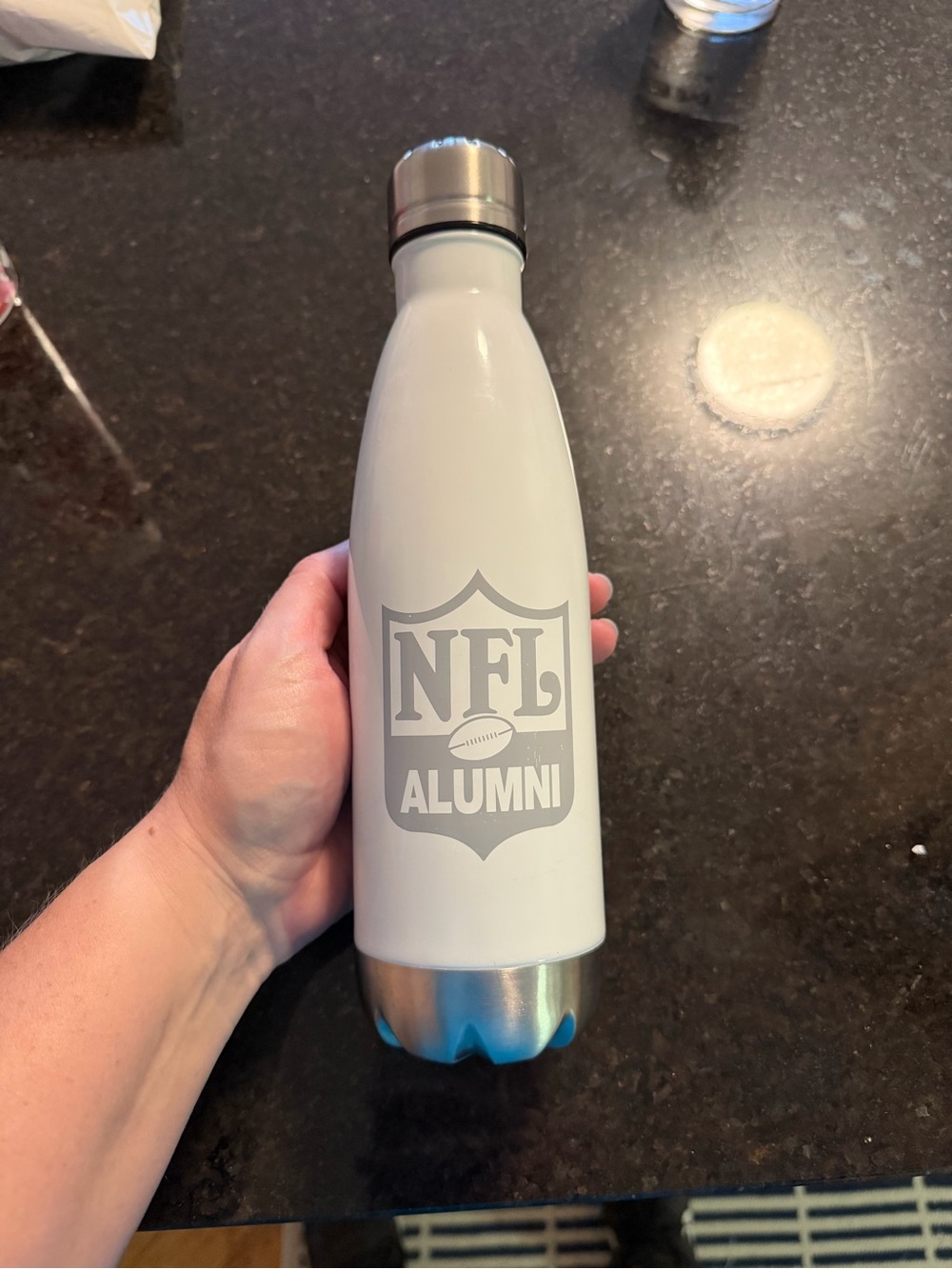 NWOT NFL Alumni Insulated Water Bottle